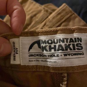 Mountain khakis 32x34 relaxed fit